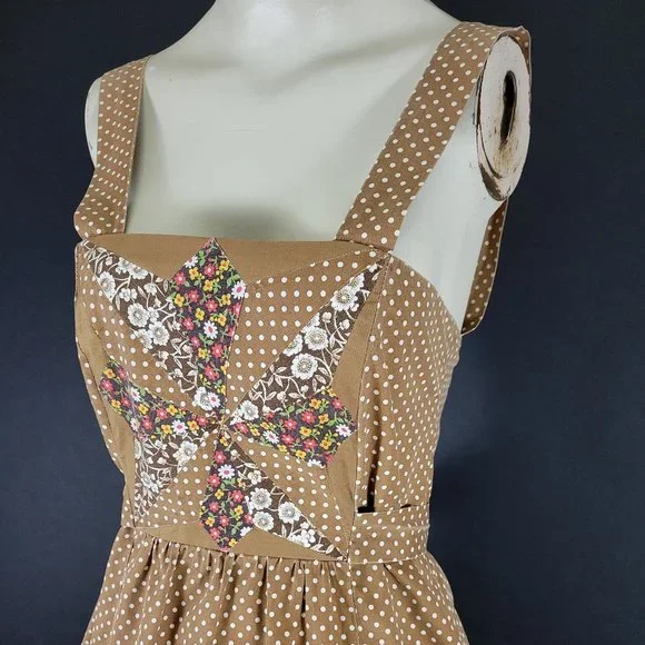 ❗️SOLD❗️70s Polka Dot Floral Patchwork Pinafore Dress - Picture 4 of 15